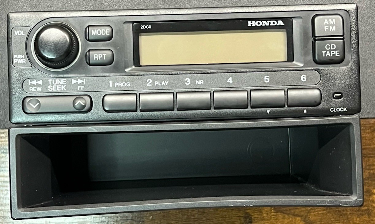 Honda OEM Car Stereo Radio Player With Trey 39100-S01-A210-M1 AM FM USA
