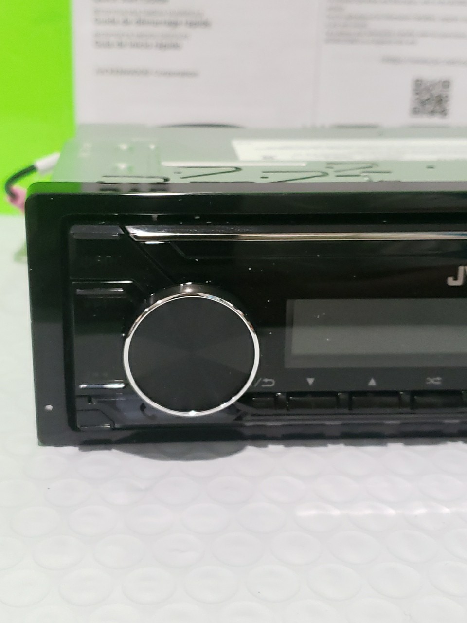 JVC KD-X480BHS Digital Media Receiver Bluetooth, USB HD Radio, SiriusXM Open Box