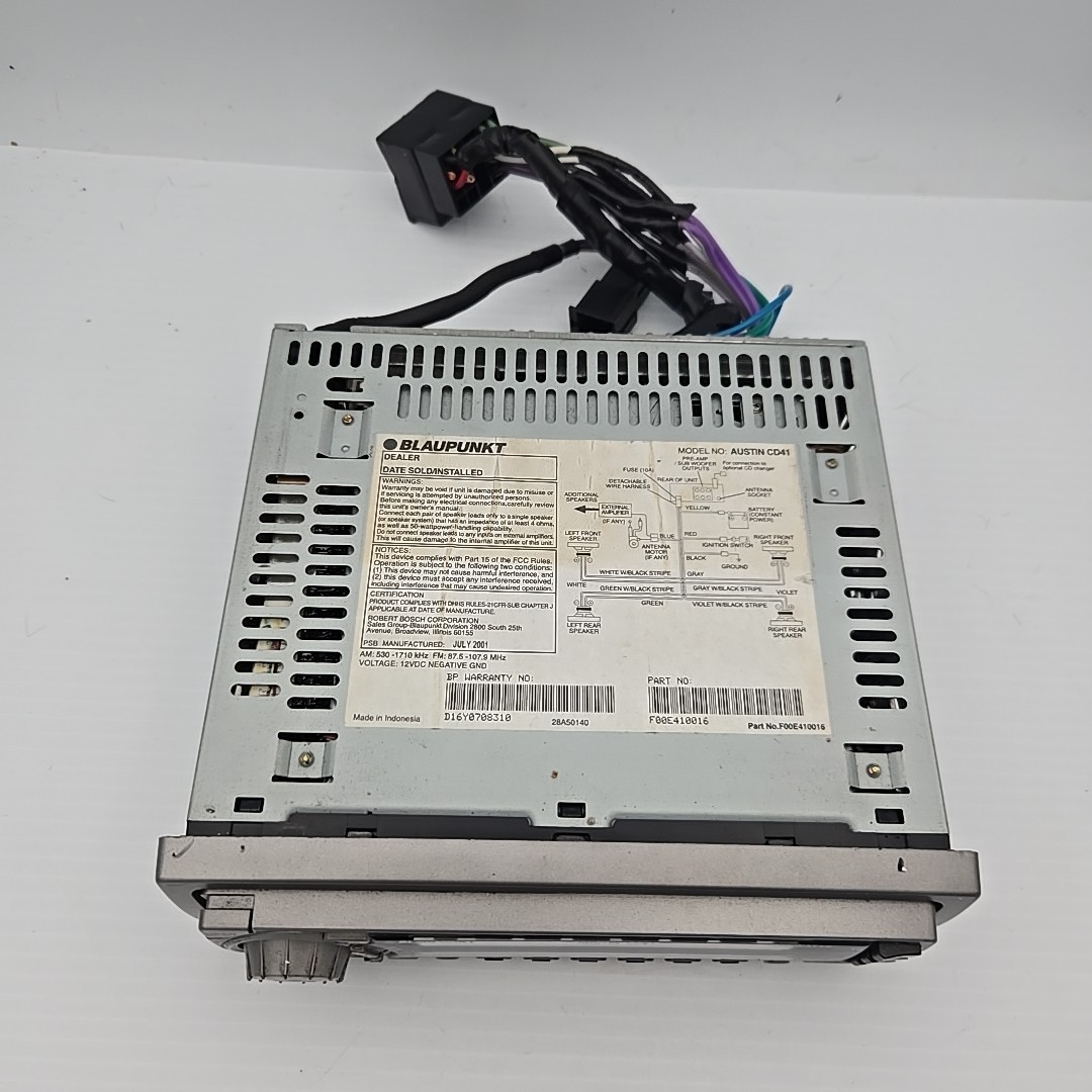BLAUPUNKT AUSTIN CD41 STEREO Detachable Faceplate 200 WATTS Vintage