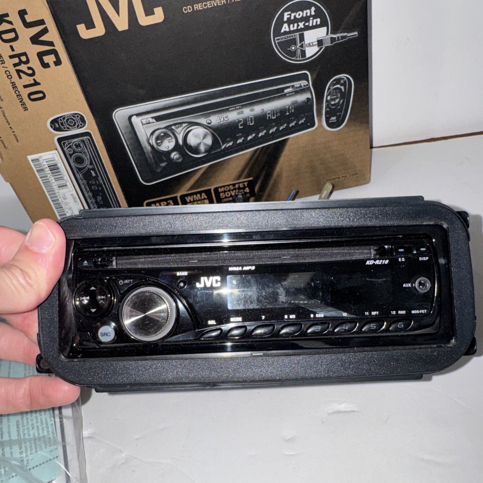JVC KD-R210 Detachable Face Car Radio MP3 CD Receiver Player Aux Input 20X4 RMS