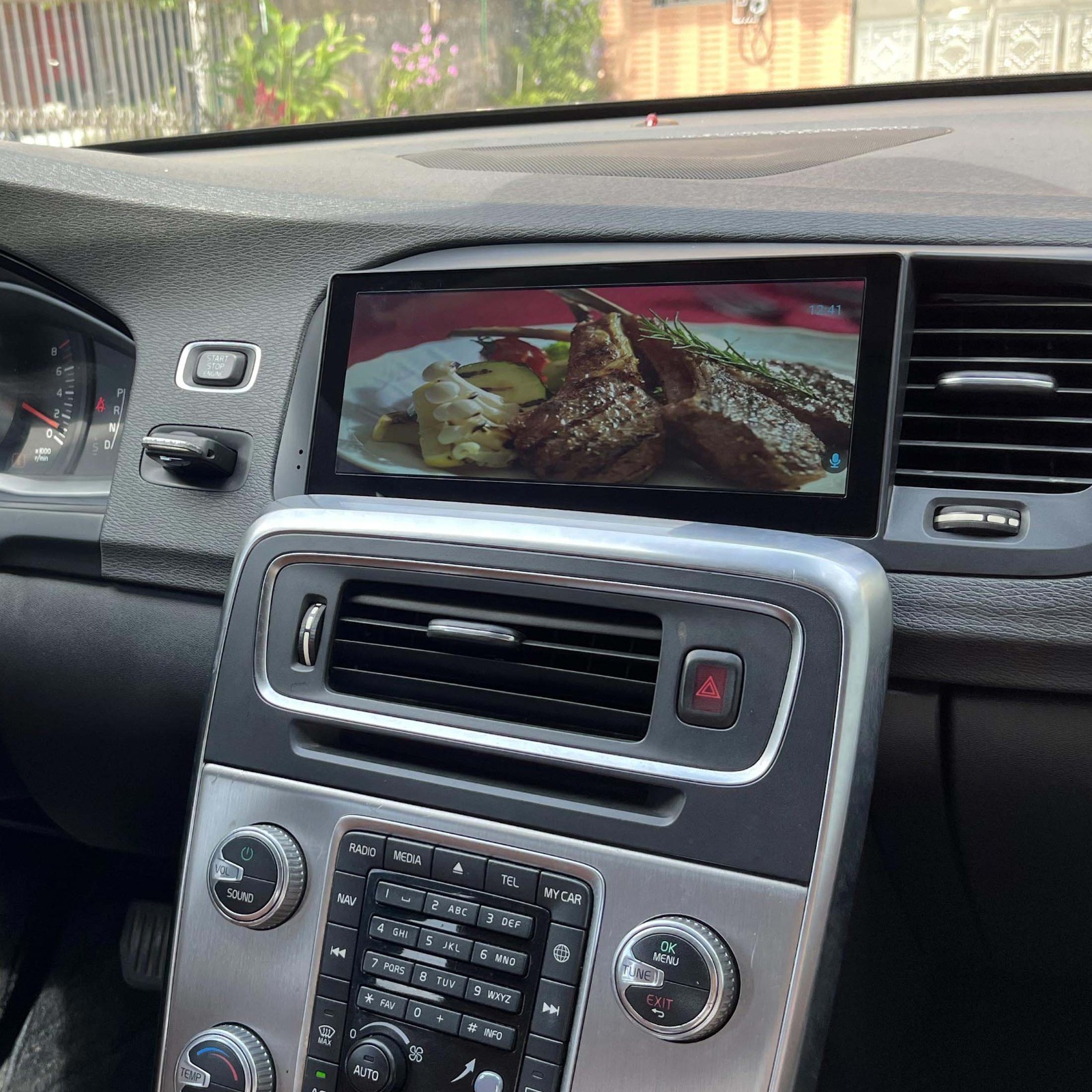 8.8″ Android Car Radio Stereo Screen Carplay GPS Navi For Volvo S60 2011-2020