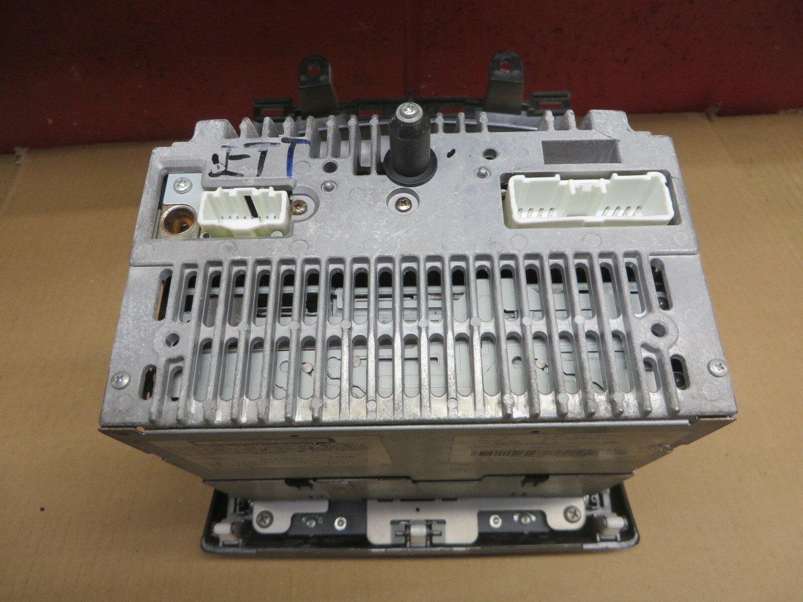 MAZDA 5 2006 2007 RADIO AUDIO AM FM CD FACTORY DASH UNIT OEM # CC4566ARX
