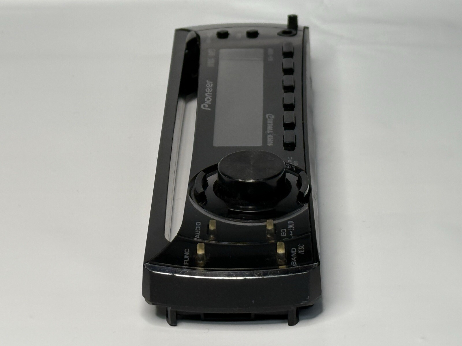Pioneer DEH-1100MP Face Plant Only