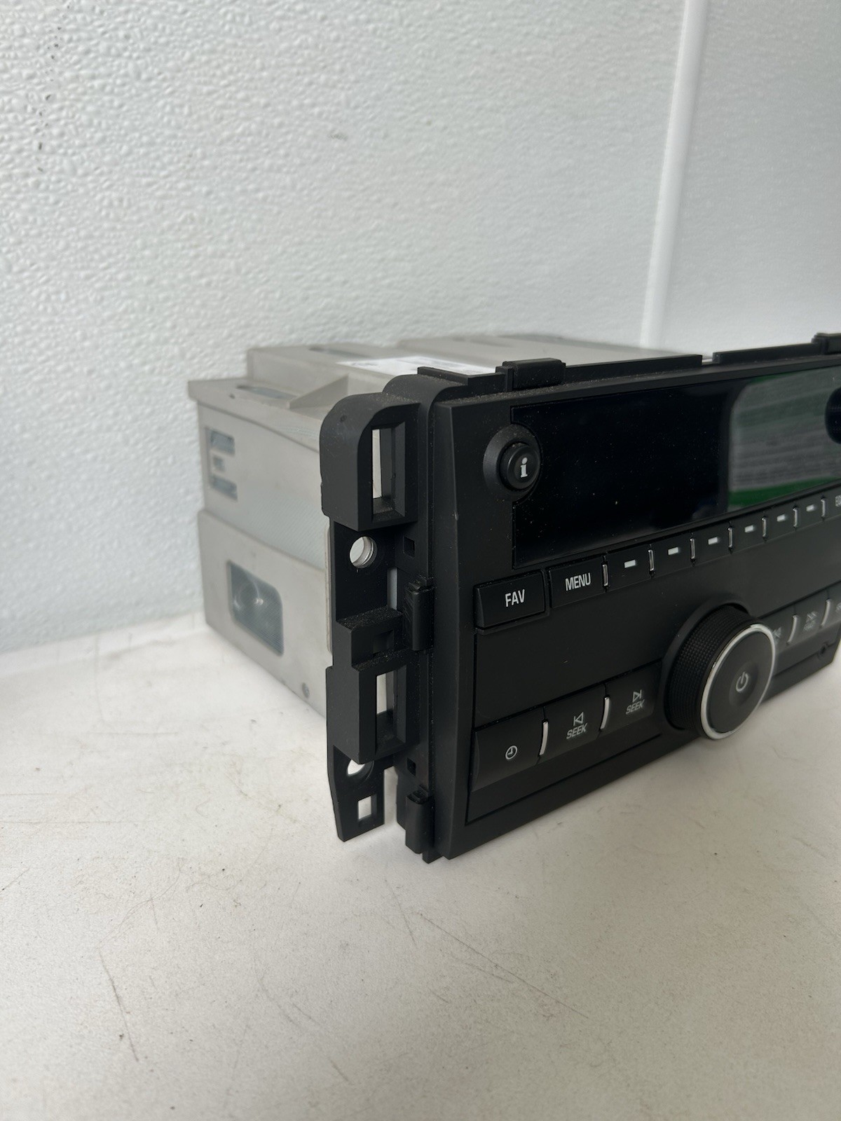 GM OEM Radio 85586031 28773174 Express Savana 2500/3500 A3