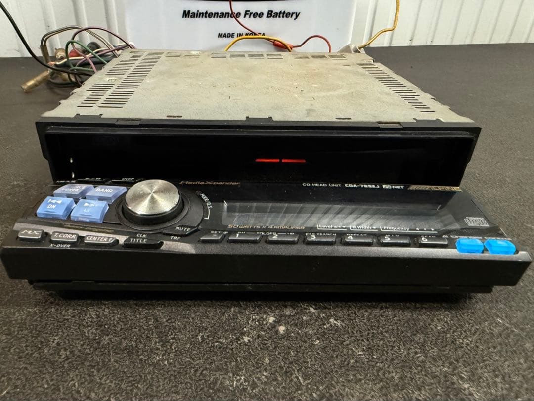 Alpine CDA-7892J 1DIN Car Audio CD Head Unit 50W x 4 V-Drive Bass Engine Japan
