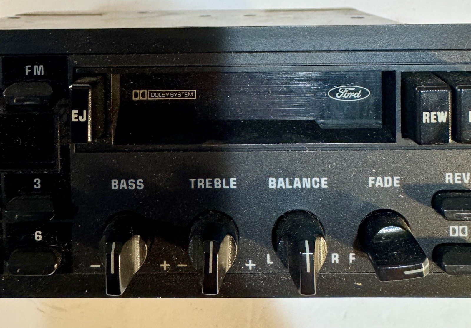 Ford Original Car Radio Cassette Player OEM Used Part FOBF-19B132-AA