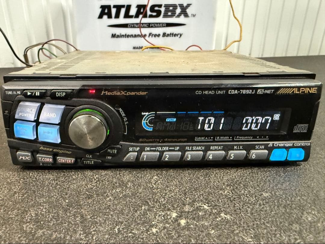 Alpine CDA-7892J 1DIN Car Audio CD Head Unit 50W x 4 V-Drive Bass Engine Japan