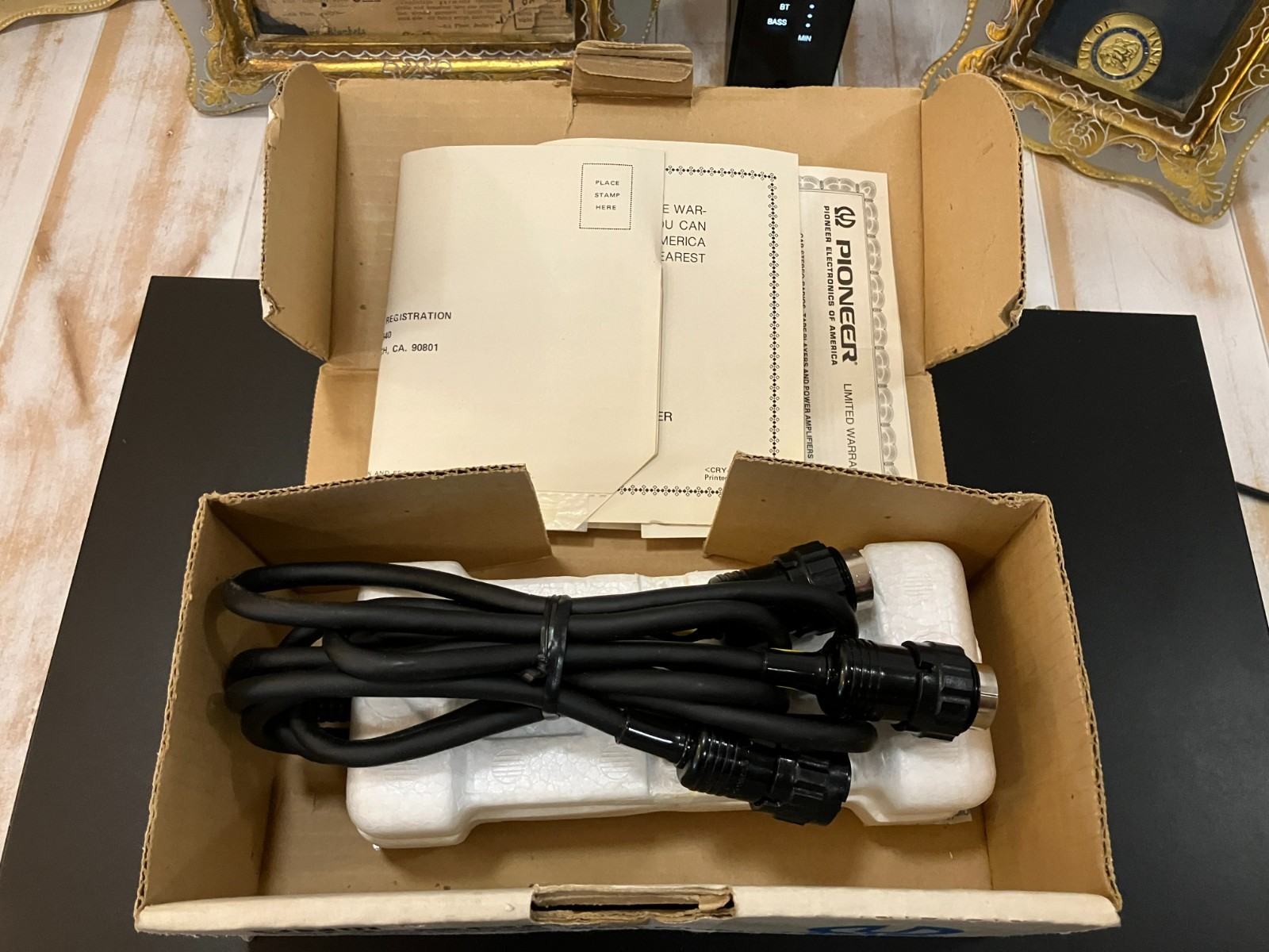 Pioneer CD-606 Dual Amplifier Balancer. New untested. Worldwide Shipping.