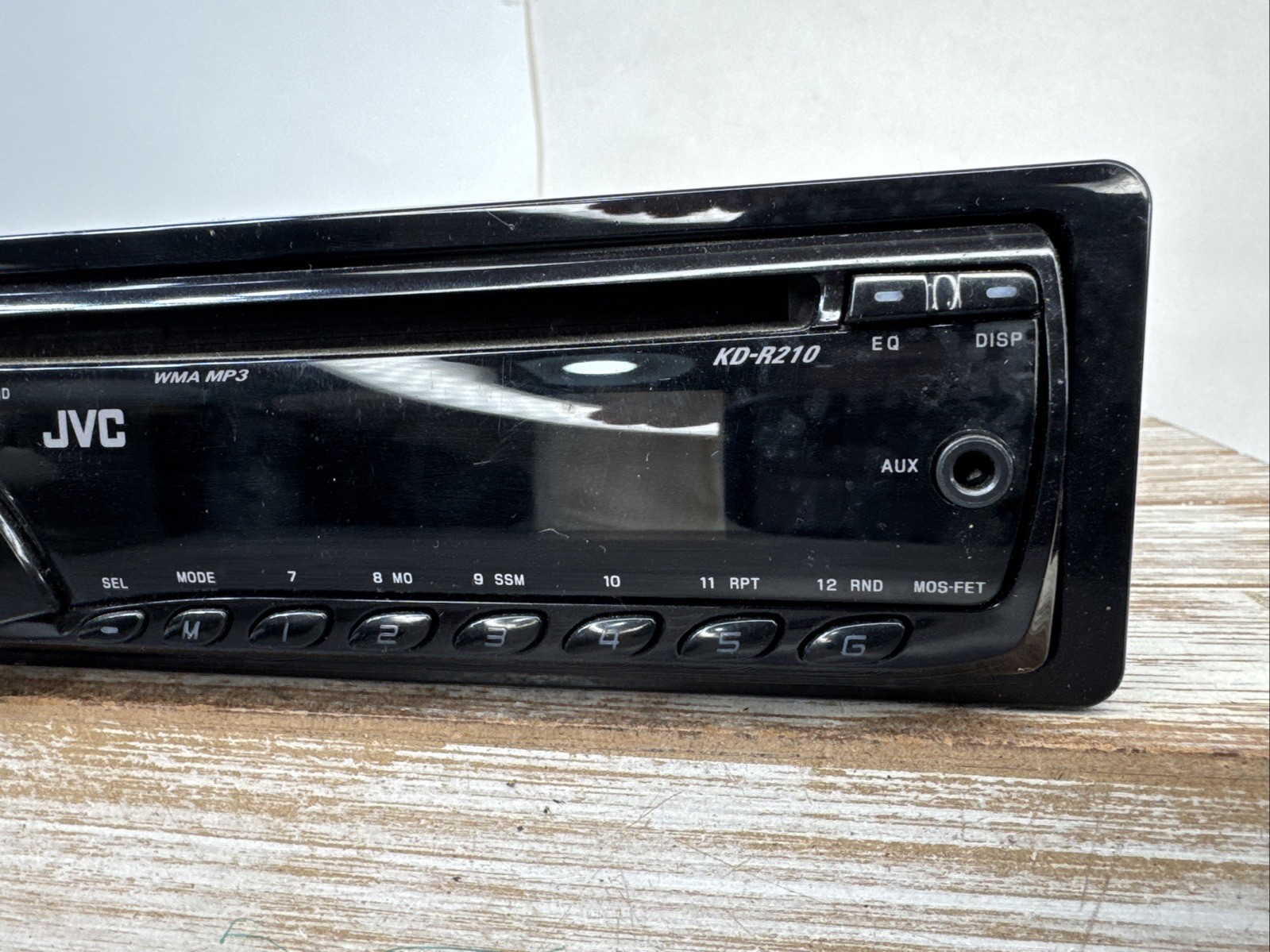 JVC KD-R210 Detachable Face Car Radio MP3 CD Receiver Player No Remote READ