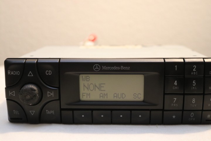 MERCEDES BE6003 CASSETTE STEREO 1999-2003 E320 SLK CLK430 W208 W/code