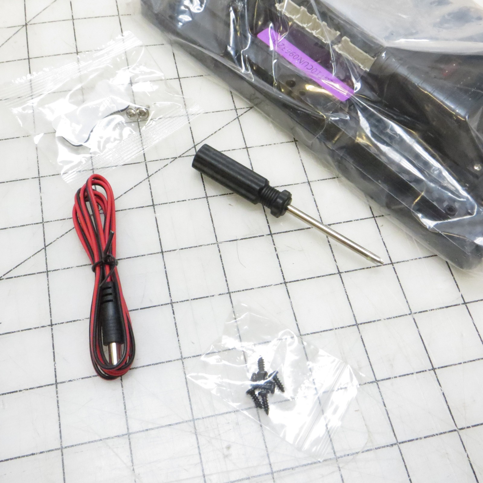 Generic Android Car Stereo Screen Unit w/ Camera, Mic – Possibly incomplete