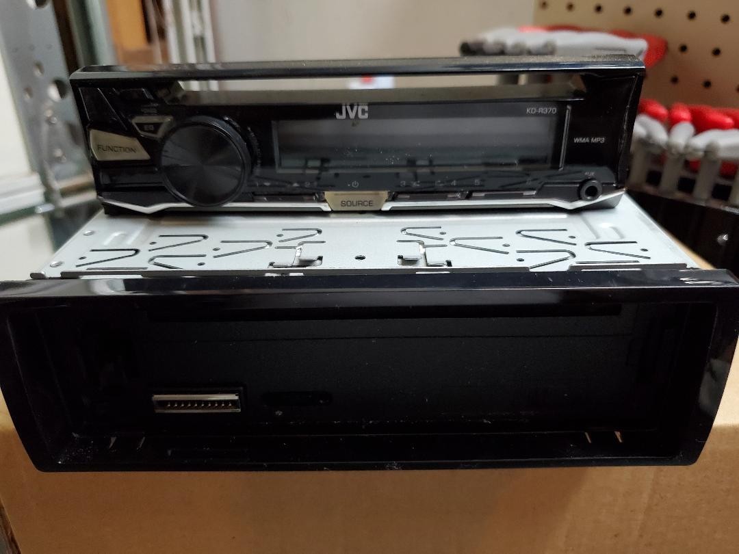 JVC KD-R370 1-DIN CD AM/FM Front AUX Car Stereo Receiver