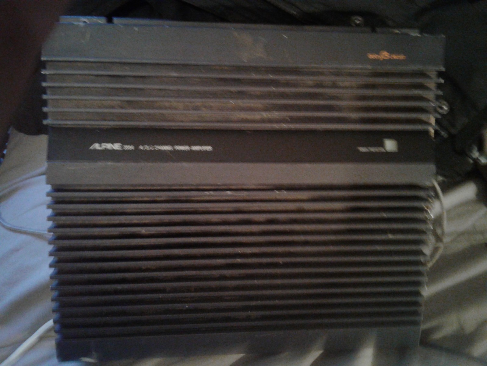 Vintage Alpine 3554 4/3/2 channel power amplifier