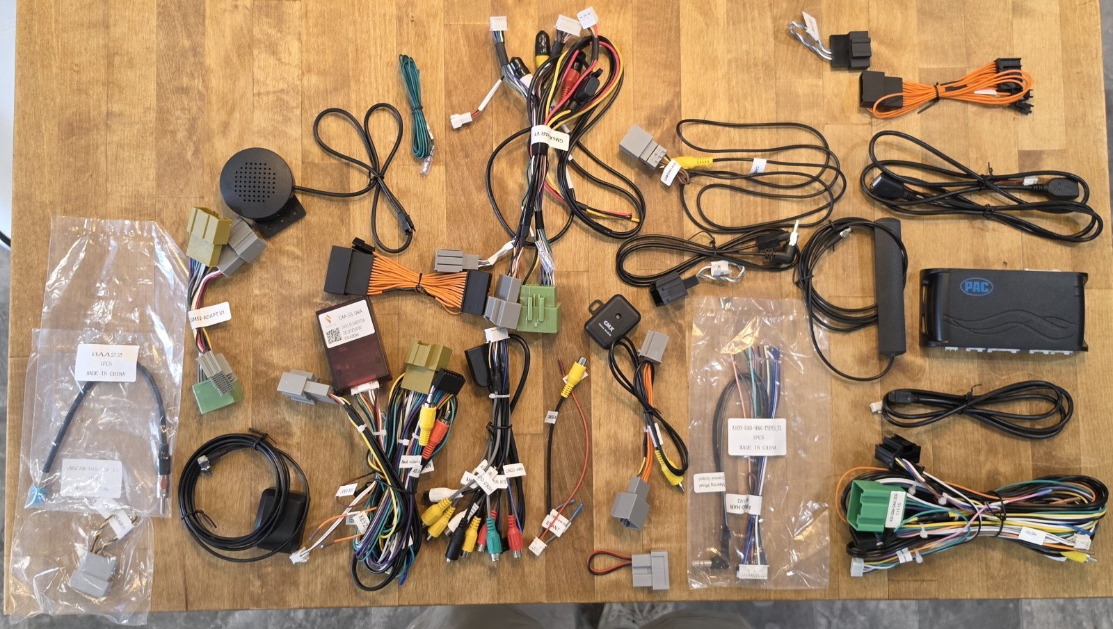 Junsun 2 DIN Car Smart GPS Navigation In-Dash Unit w/ PAC RP5-GM61