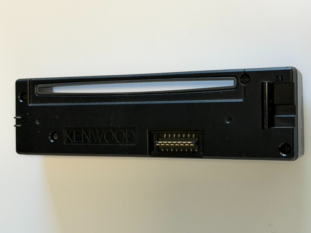 Kenwood Detachable FacePlate Model KDC-205 CD Stereo Car FACEPLATE ONLY untested