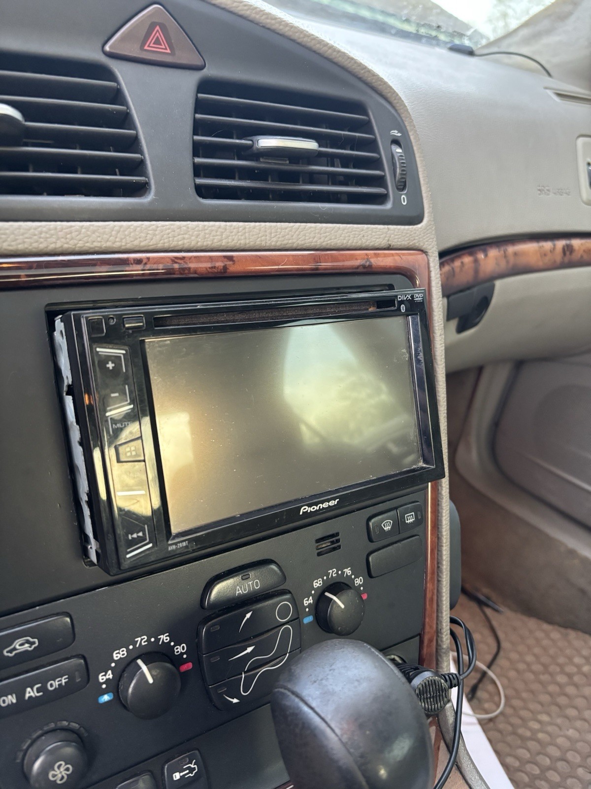 Pioneer AVH-291BT 2 DIN Touchscreen Bluetooth DVD Player USB Remote Control