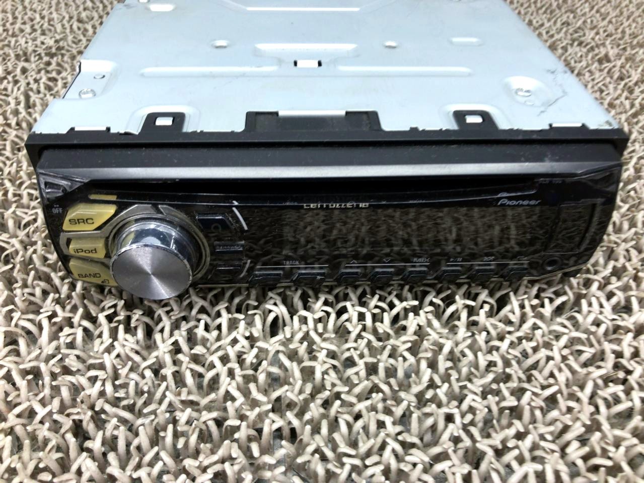 Pioneer carrozzeria DEH-490 Car Stereo Receiver Tested Working w/ Harness Japan