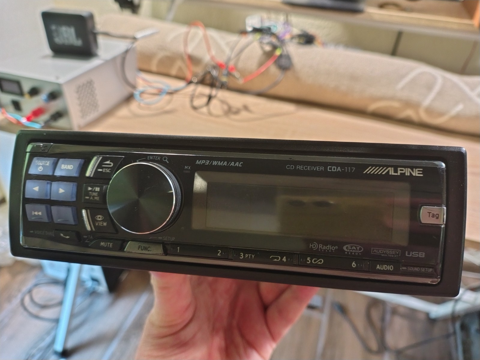 Alpine CDA-117 Car Stereo Mobile Media Station Fully Working Great Shape