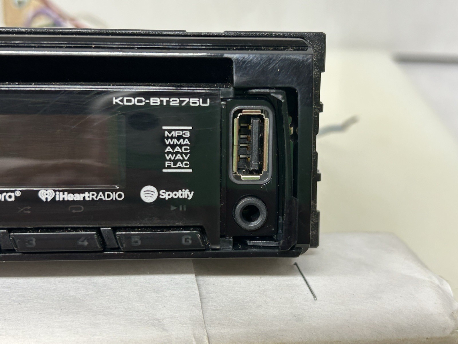 Kenwood CD Receiver with Bluetooth (KDC-BT275U) Pre-owned Not Tested