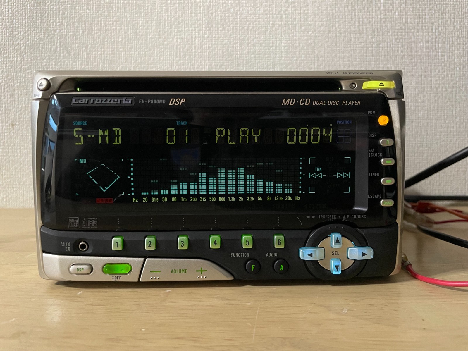Pioneer Carrozzeria FH-P900MD 2DIN Car Audio CD MD Bluetooth Player Tested