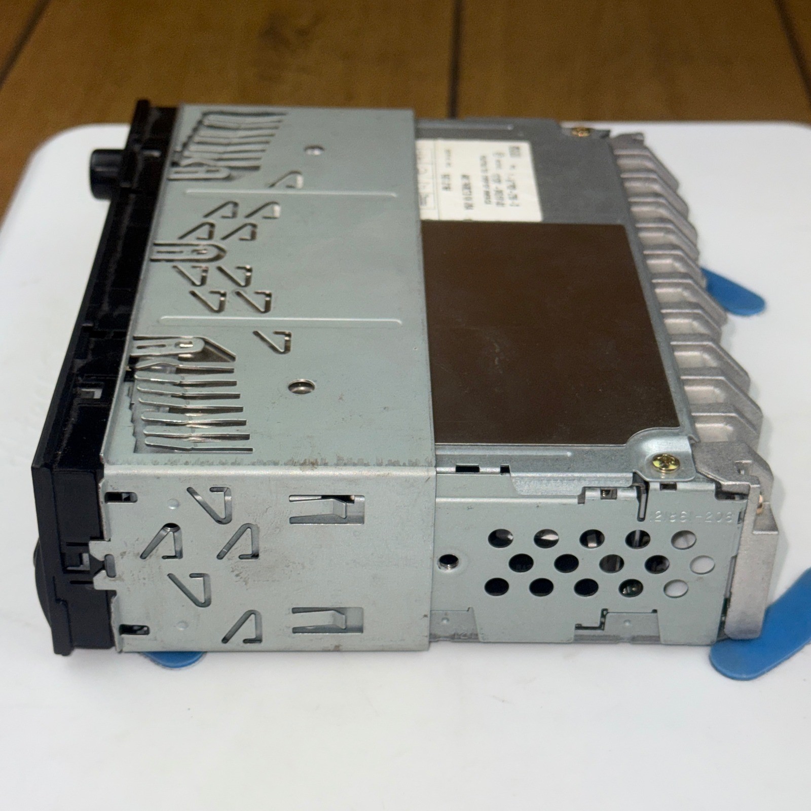Isuzu Premium Audio System 9450 CD Cassette Radio OEM Fujitsu Ten 12100-9451B101