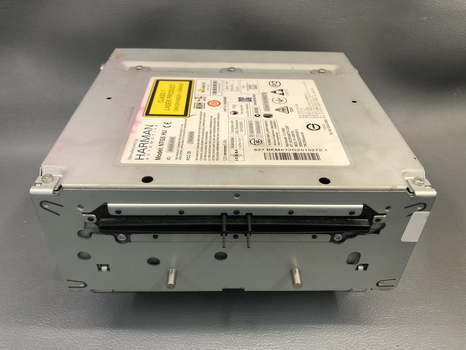 Mercedes OEM harman comand head unit control NTG5 HU A2059003429