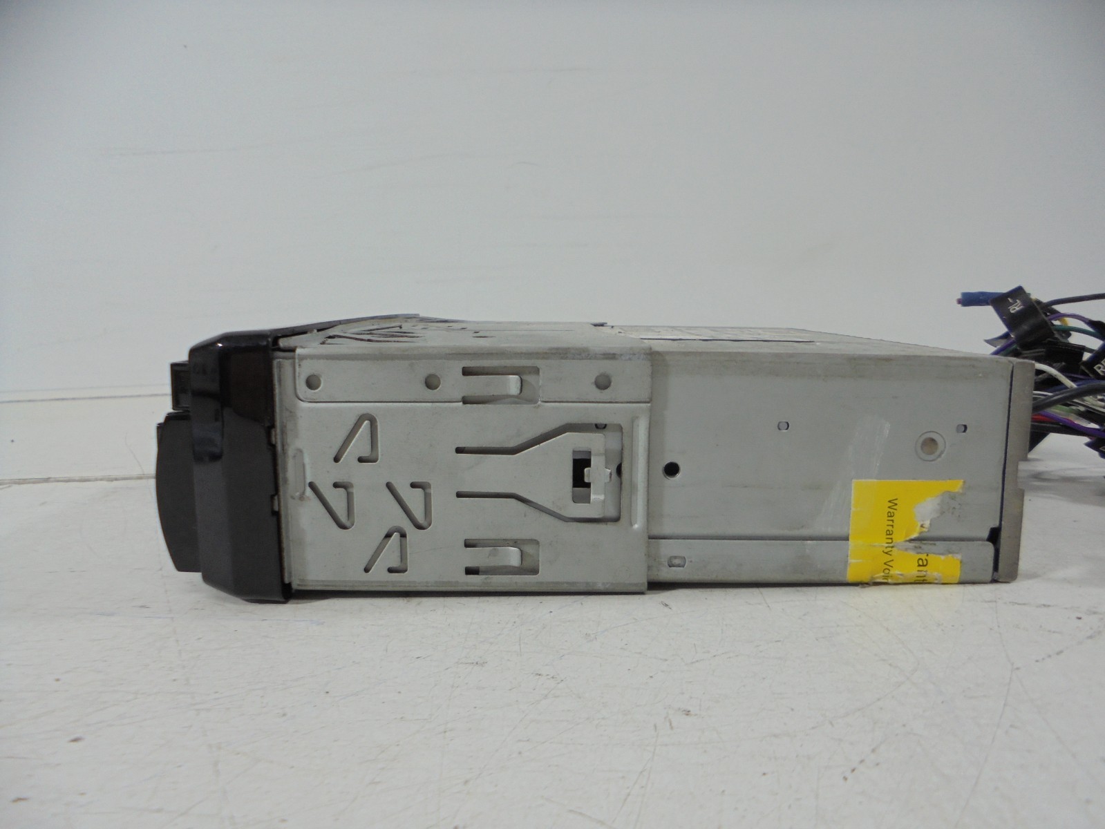 Boss Car Sterio Audion System BVD9988B