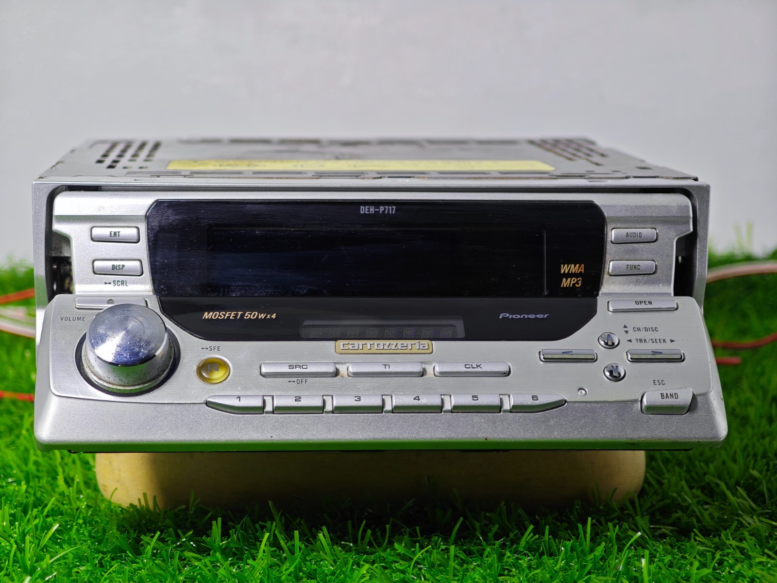 Pioneer Carrozzeria DEH-P717 CD MP3 WMA Car Stereo Radio MOSFET 50Wx4 JDM