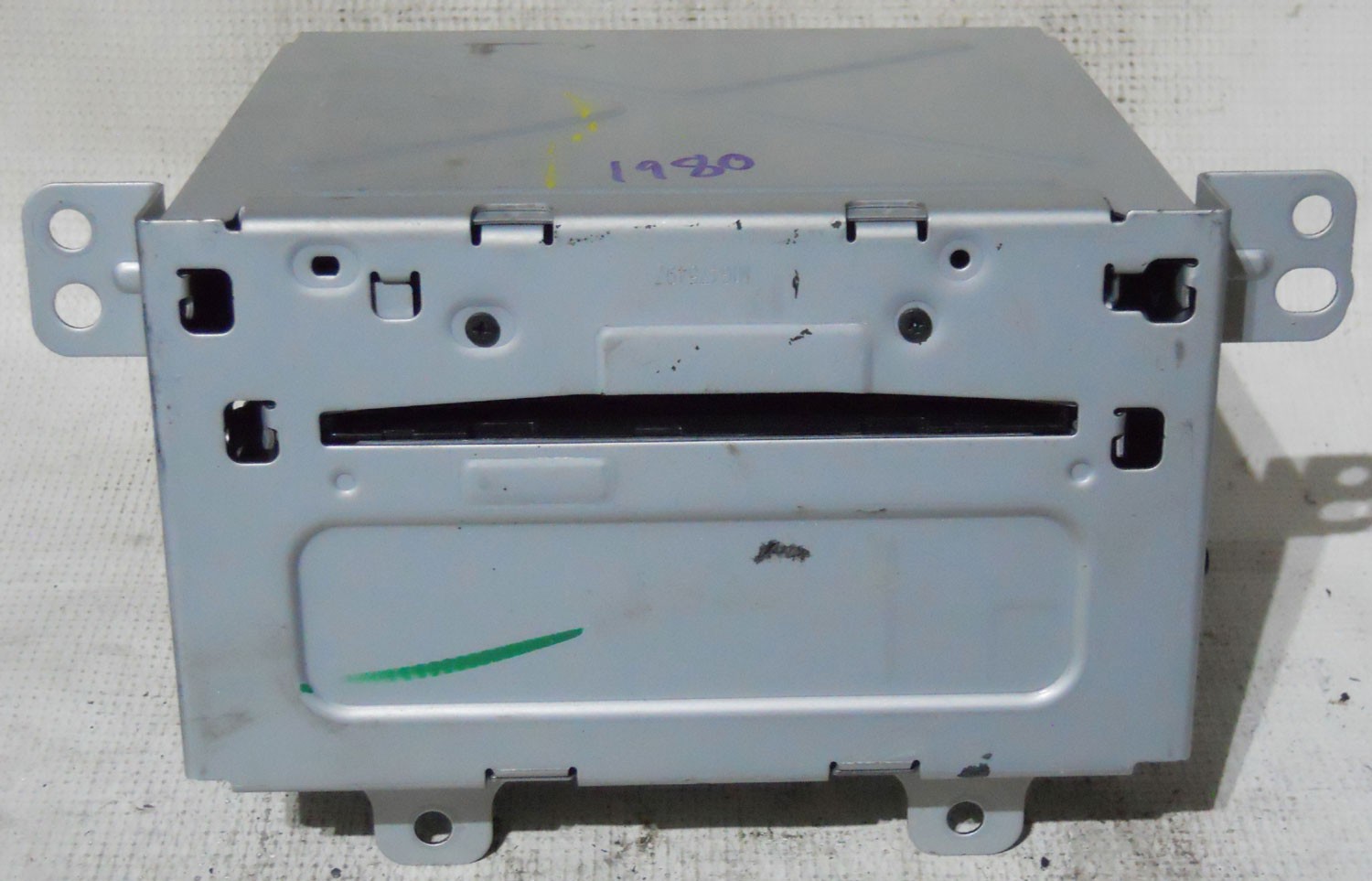 Saab 9-5 2010 Factory Stereo MP3 CD Player Radio XM Ready 20983517