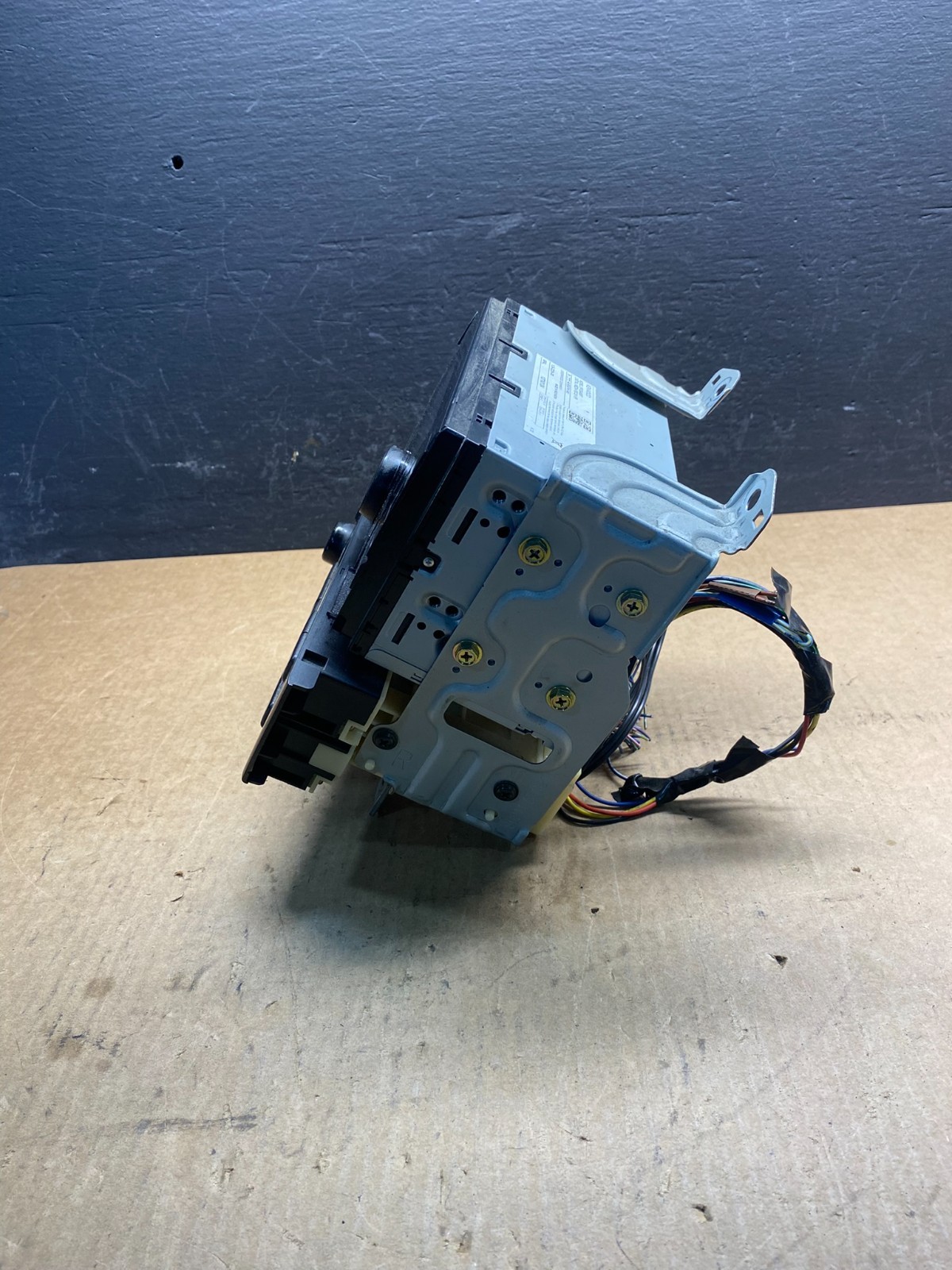 1997 to 1999 Lexus ES300 Climate control Kenwood DPX304MBT AC6967