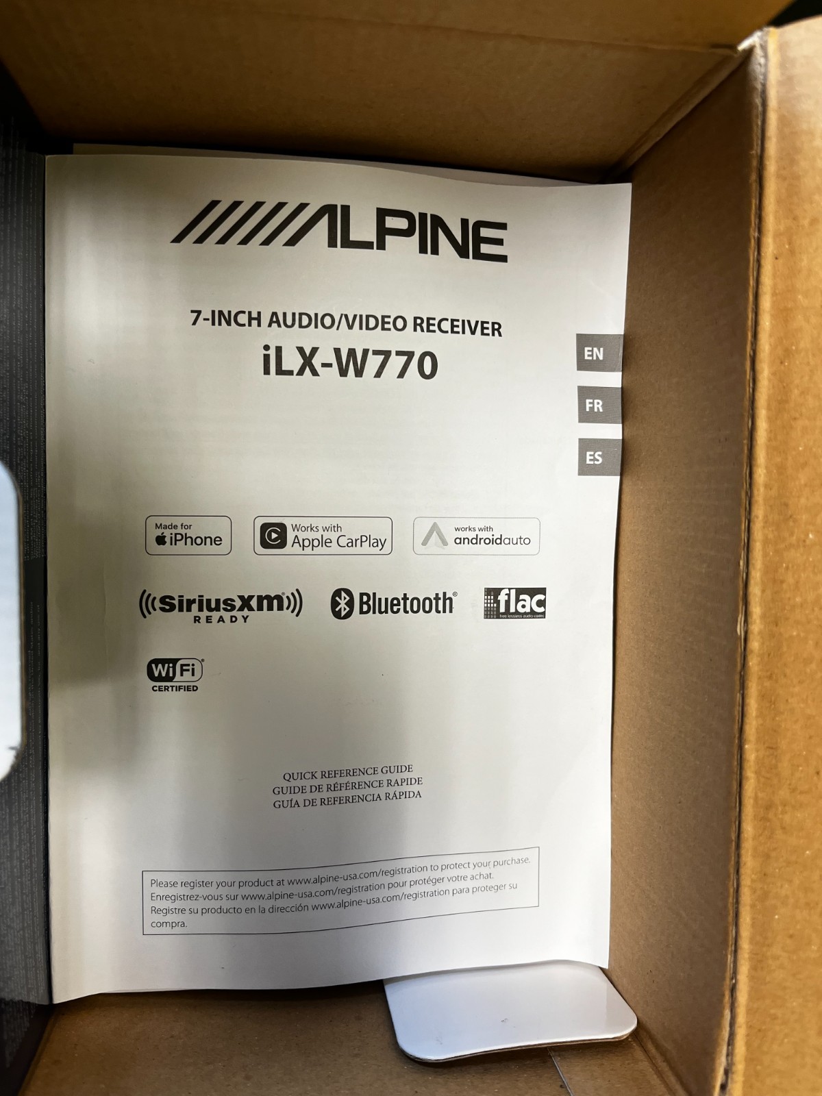 Alpine ILX-W770 6.75″ Multimedia Receiver w/ Carplay & Android Auto w/Adapter!