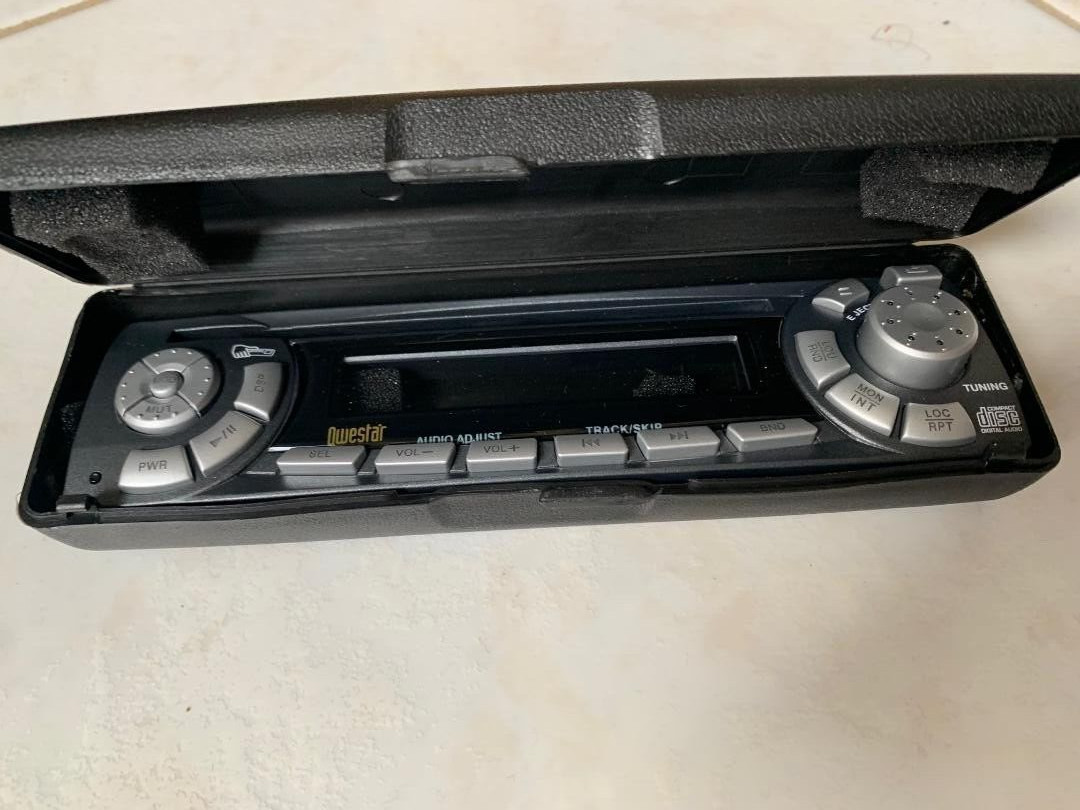 Qwestar CD Player With Detachable Face – BRAND NEW !!!!
