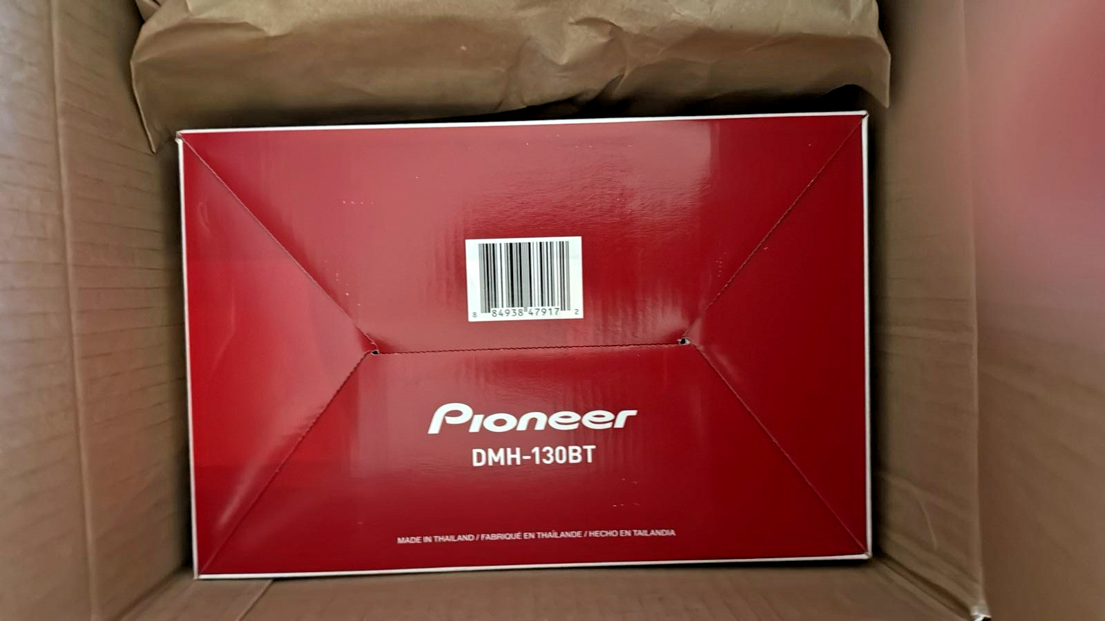 Pioneer DMH-130BT 6.8″ Resistive Touchscreen 2 Din Receiver Stereo Apple Android