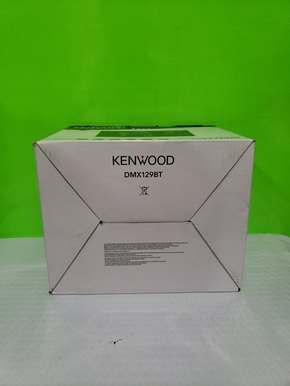 KENWOOD DMX129BT 6.8″ BLUETOOTH DIGITAL MEDIA (DM) BLACK – BLK SILVER Open Box