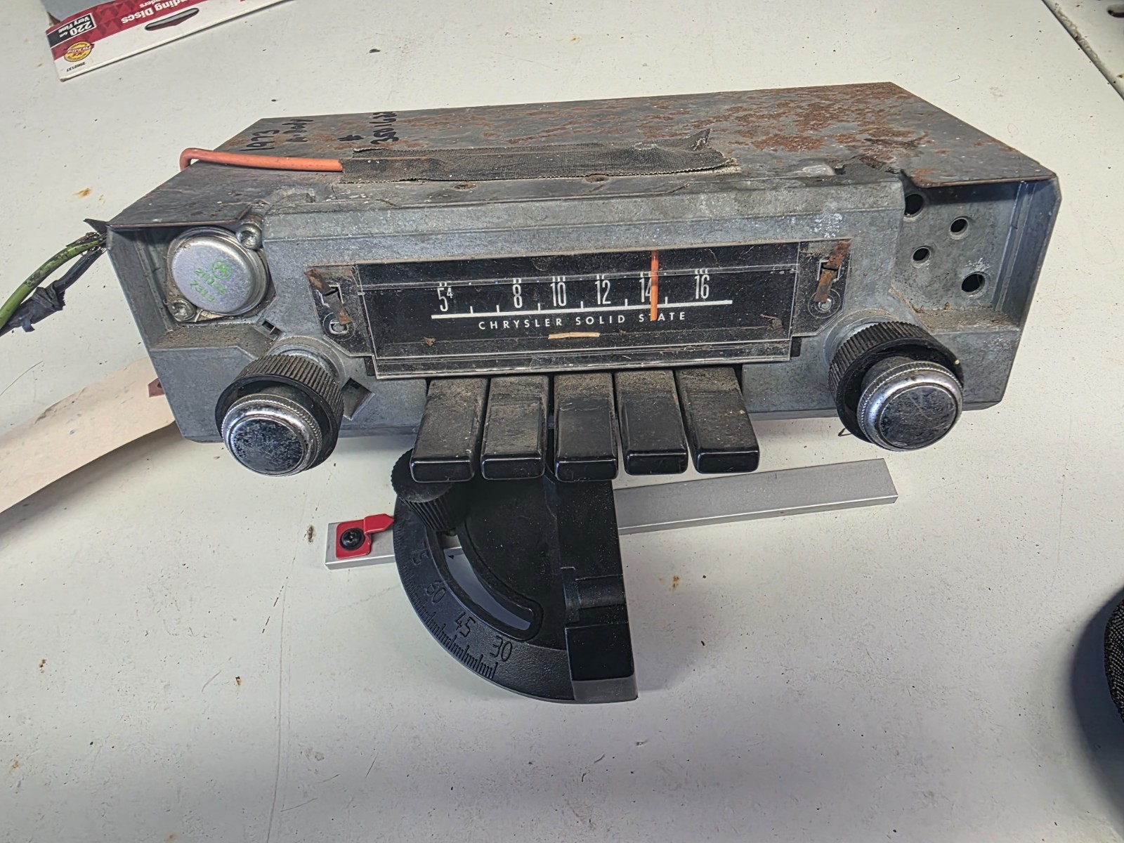 1971 1972 dodge demon 1970 1973 A Body dart scamp am radio mopar