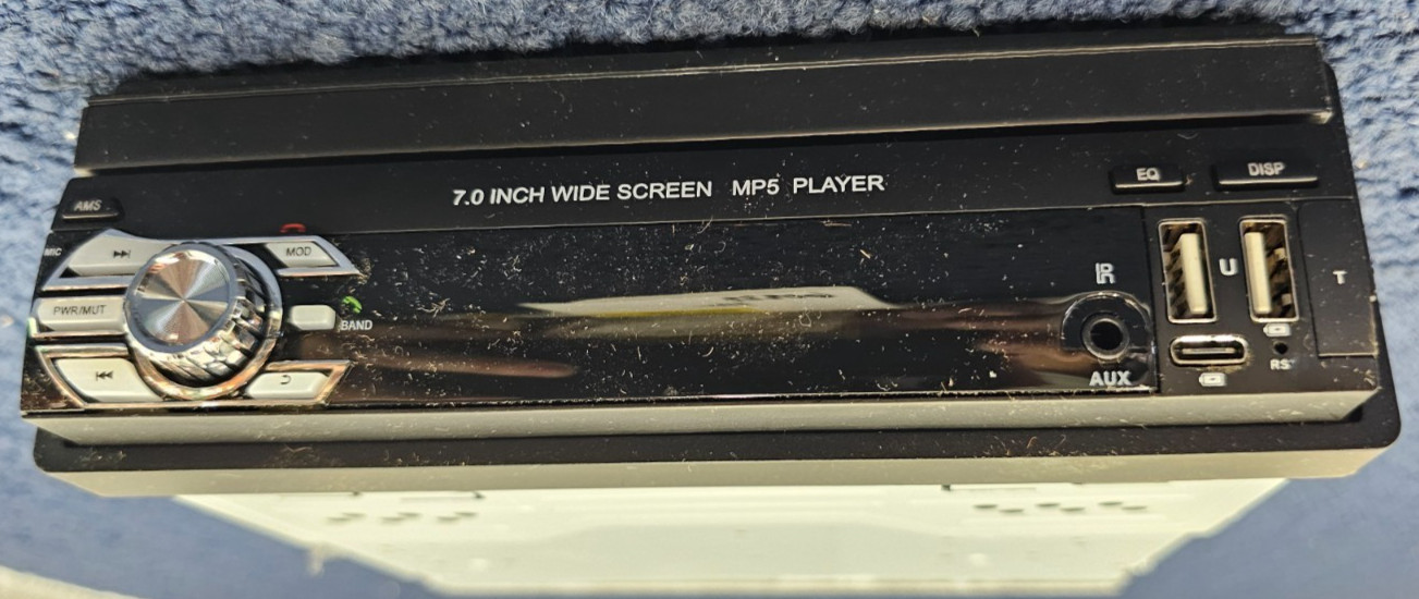 7 Inch Wide Screen MP5 Player Telescopic Screen *PICTURED ITEM ONLY