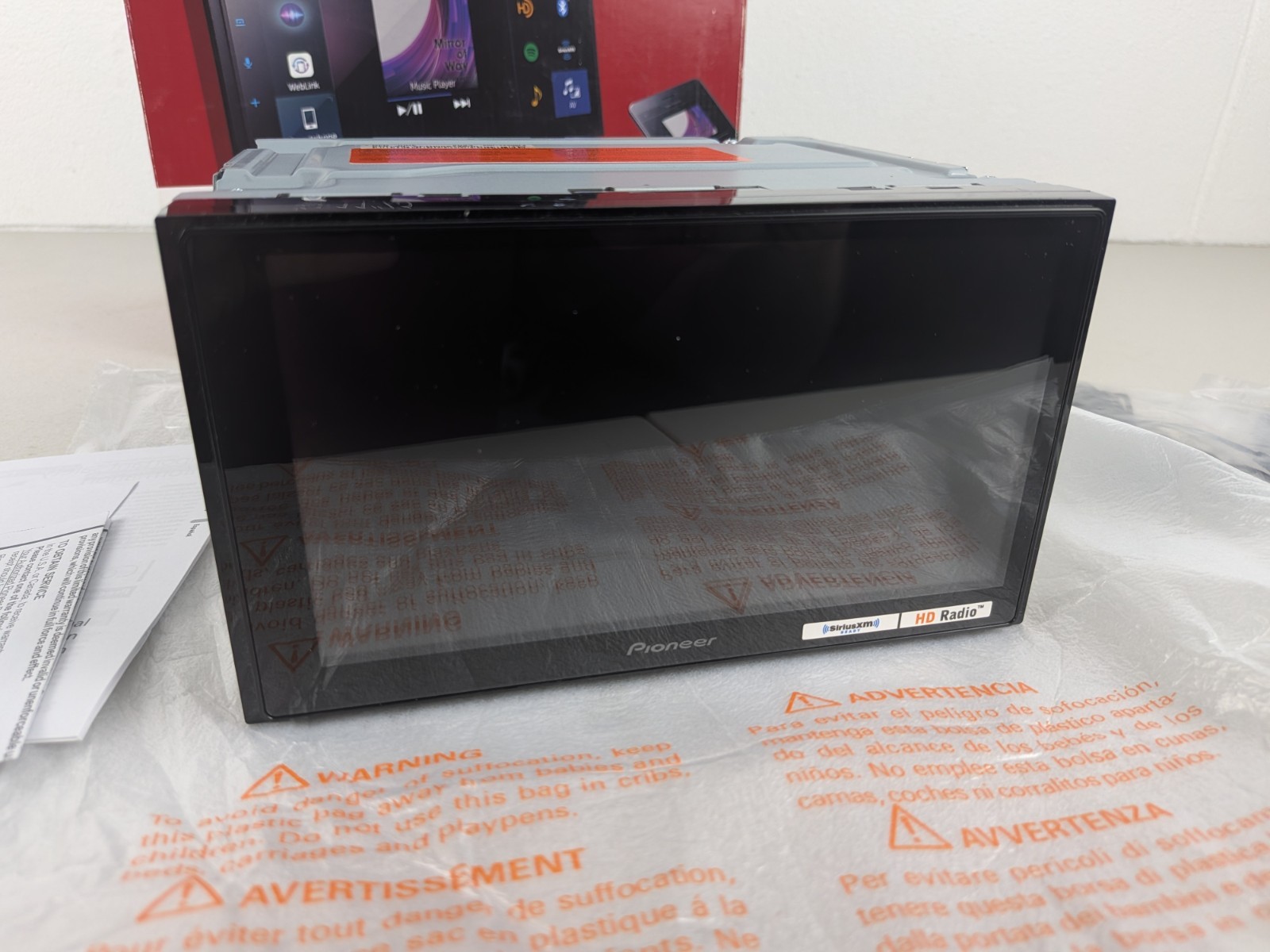Pioneer DMH-2660NEX 6.8″ LCD Digital Media Receiver w/ CarPlay/Android Auto