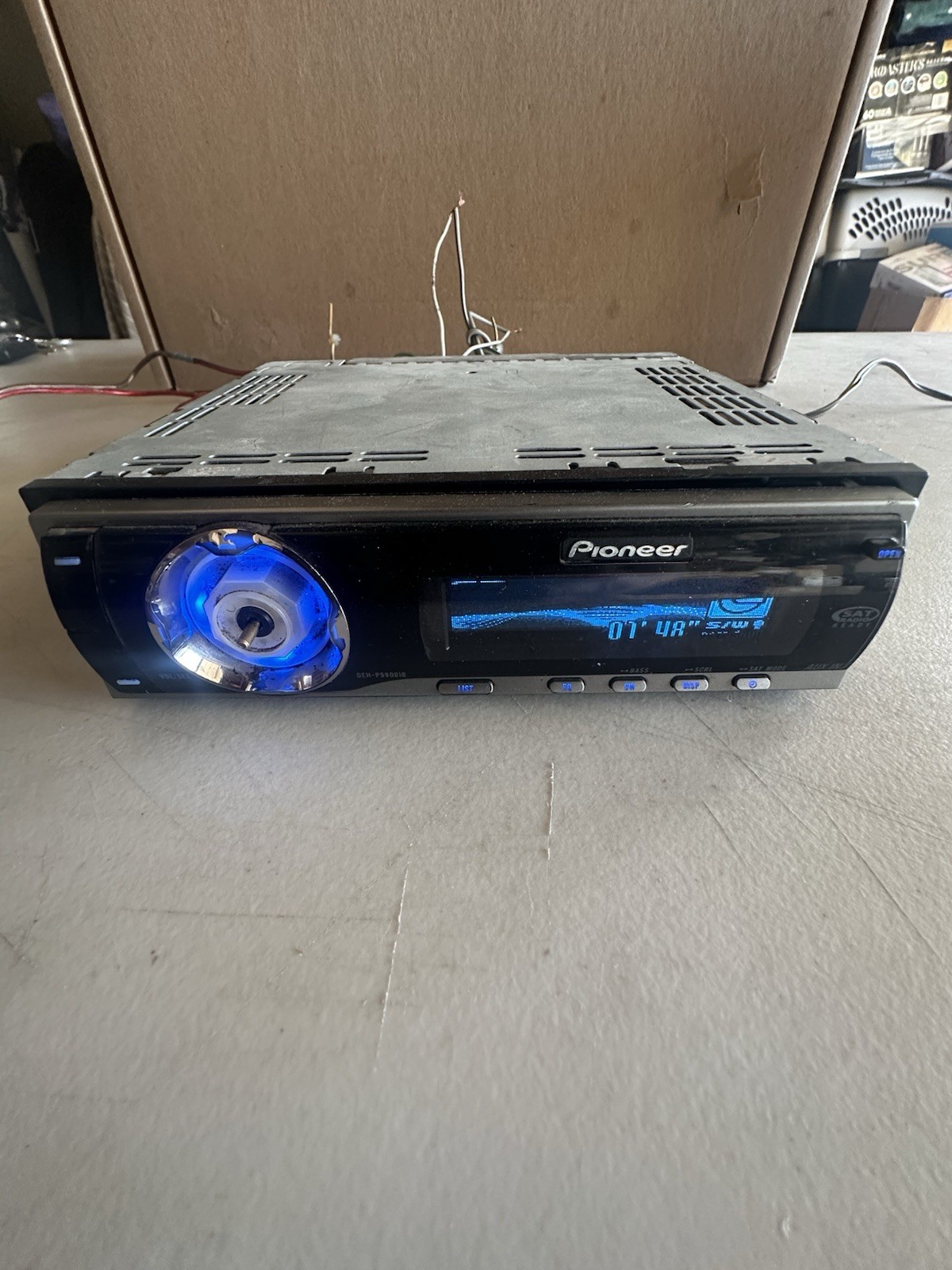 PIONEER DEH-P5900IB Old School CD Player Graphics! Lot Of Two, No Knobs