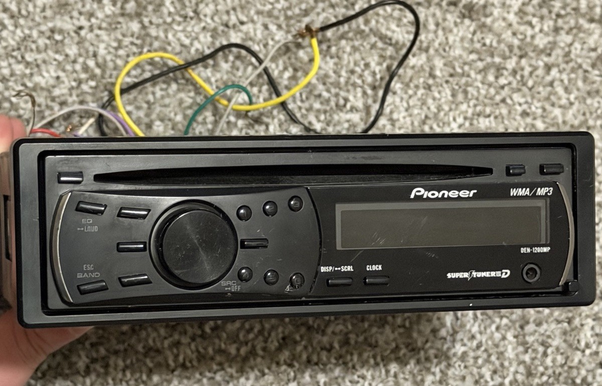 Pioneer DEH-1200MP Stereo USED W/ OG Box