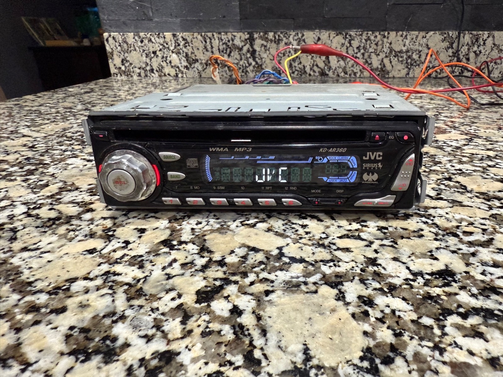 JVC KD-AR360 CD in-dash head unit