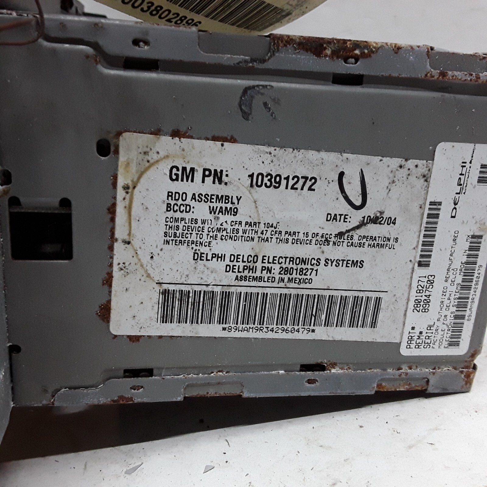 03 04 05 06 07 Buick LaCrosse AM FM CD radio receiver with equalizer 10391272 OE