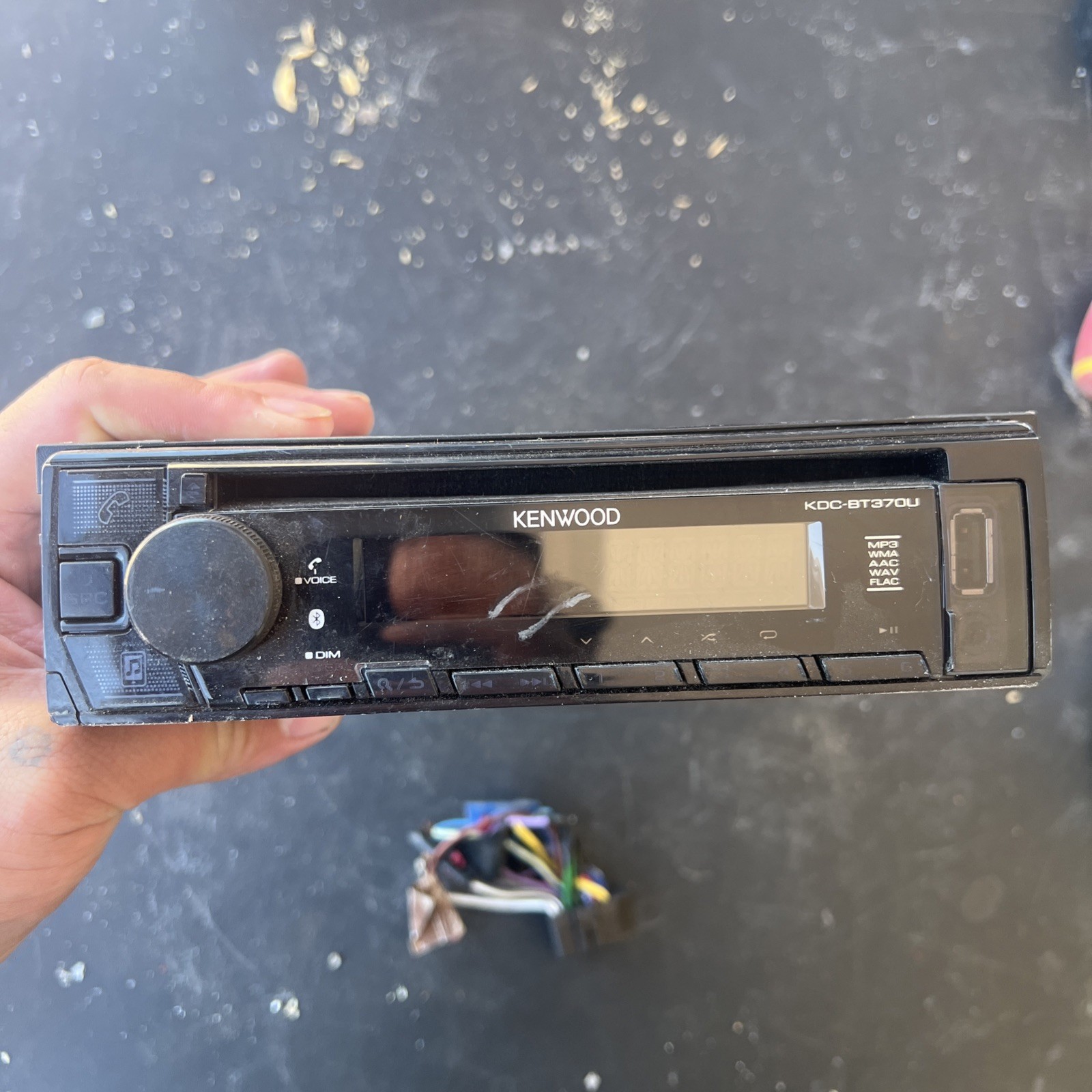Kenwood KDC-BT370U Bluetooth 200w Car CD Player Android iPhone AM FM Untested