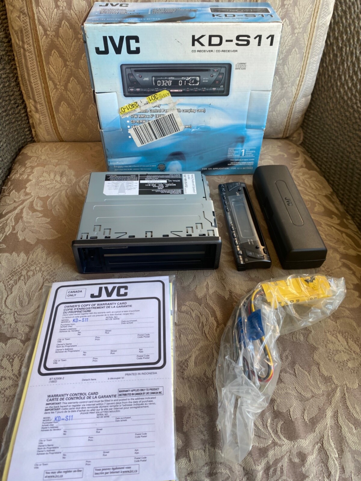 JVC KD-S11 Car CD-R/RW CompatiblePlayer Receiver AM/FM Detachable Face Brand New