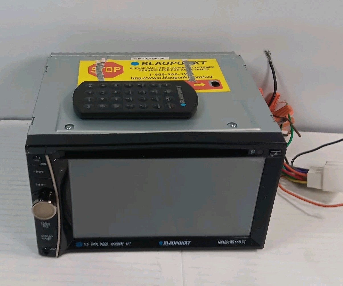 Blaupunkt Memphis 440BT Double DIN DVD/CD Receiver 6.2″ Touch Screen W/ Remote