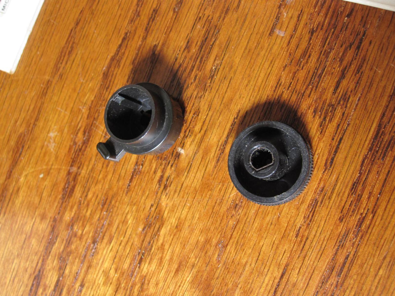 Vintage Sony Car stereo knob set. XR-310 XR-550R XR-780 XR-787R ???