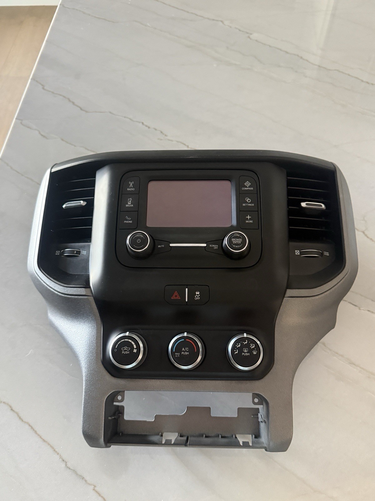 OEM RAM 2019-24 Truck SiriusXM Uconnect 3 Radio with 5-inch Display