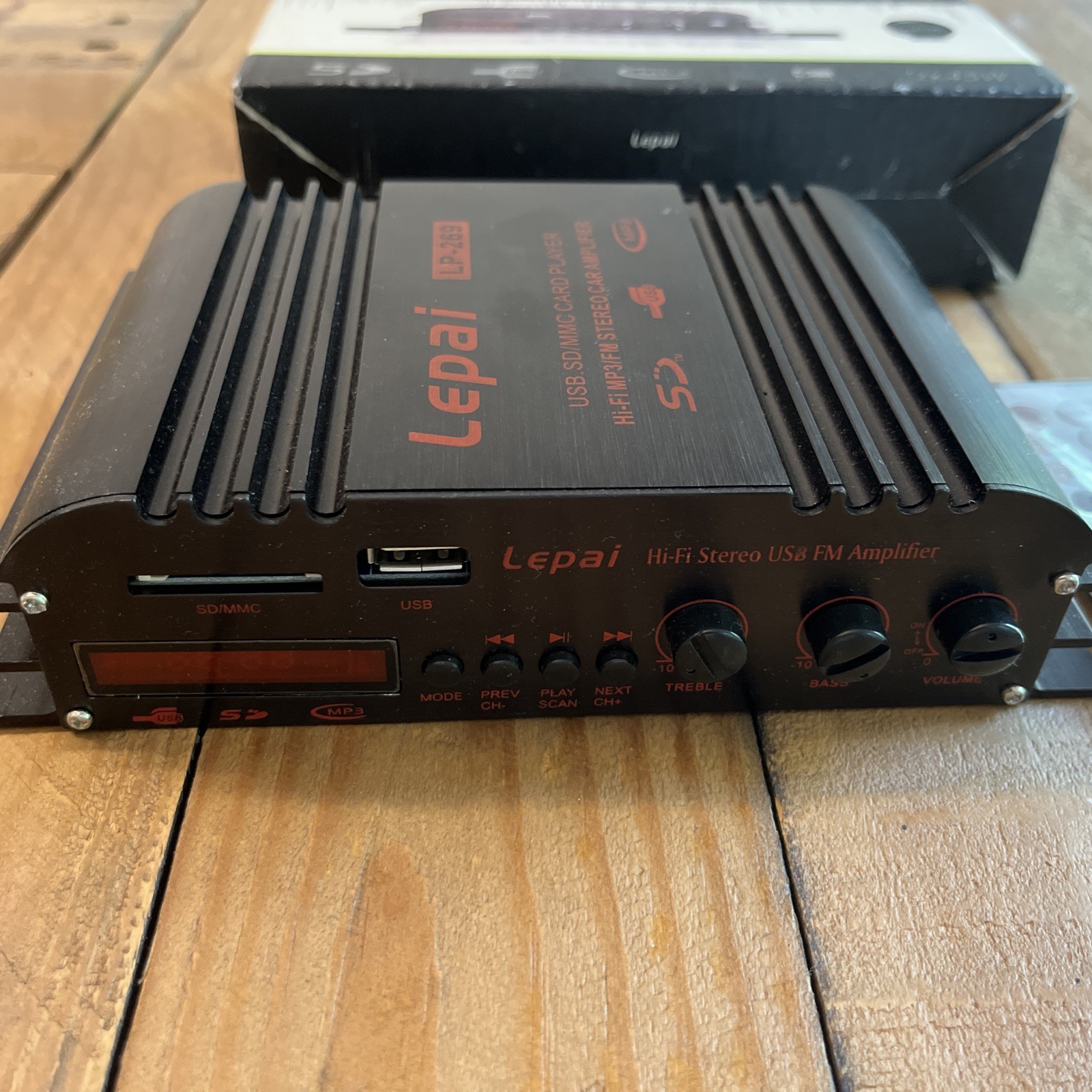 Lepai LP-269 Car Radio / MP3 Player