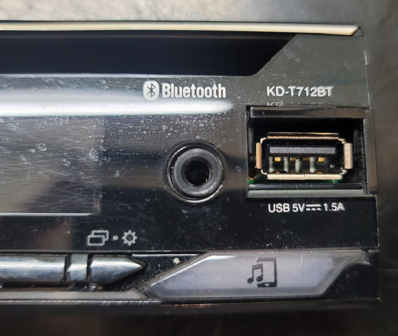JVC KD-T712BT CD Receiver with Bluetooth / USB / Spotify / FACEPLATE ONLY