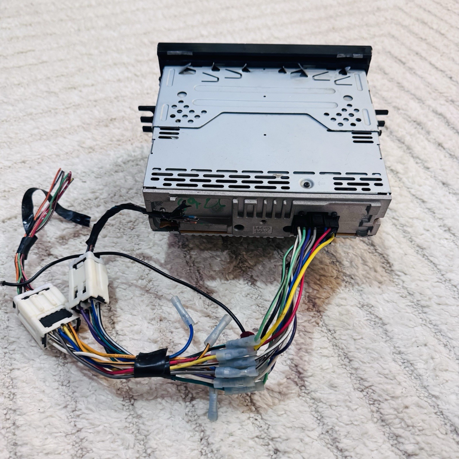 Sony CDX-GT100 CD Player In Dash Receiver