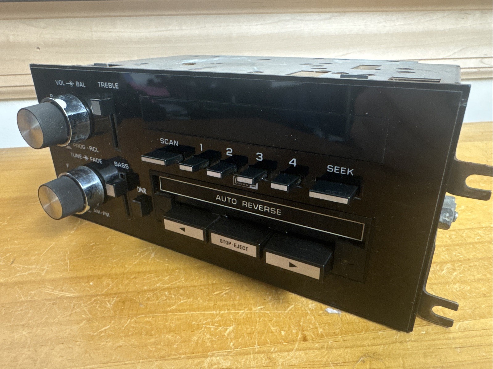 86-88 Camaro Blazer Truck Delco GM AM/FM Cassette Car Radio Receiver